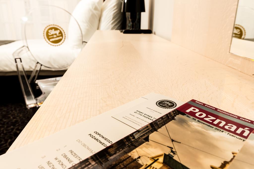 Sleep In Hostel & Apartments Stary Rynek Poznan Room photo