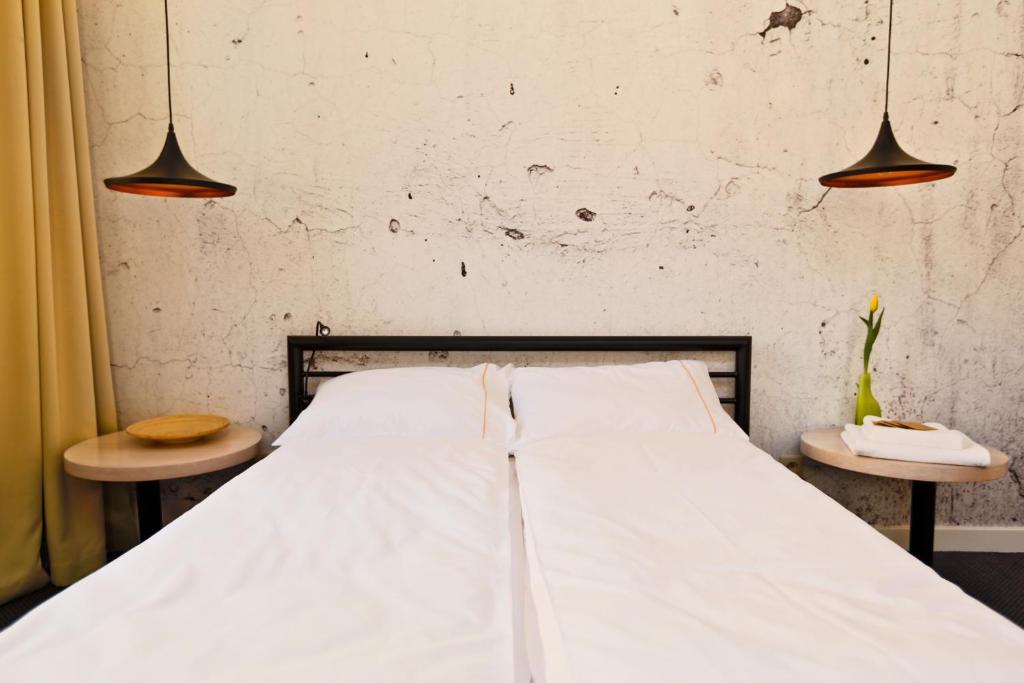 Sleep In Hostel & Apartments Stary Rynek Poznan Exterior photo