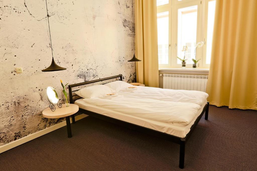 Sleep In Hostel & Apartments Stary Rynek Poznan Exterior photo