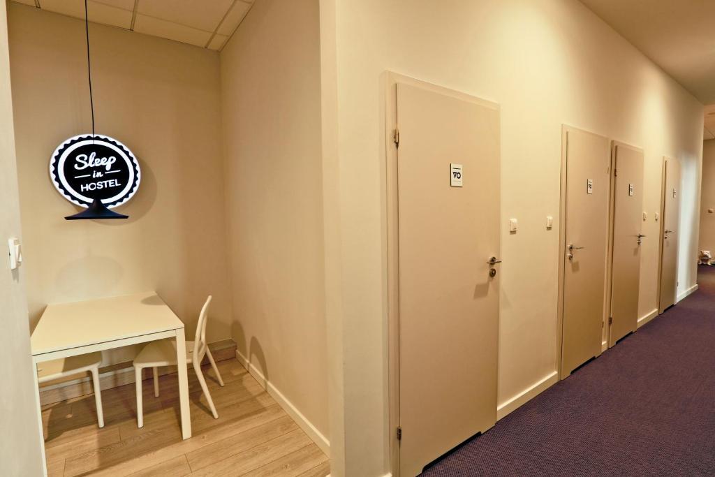 Sleep In Hostel & Apartments Stary Rynek Poznan Exterior photo