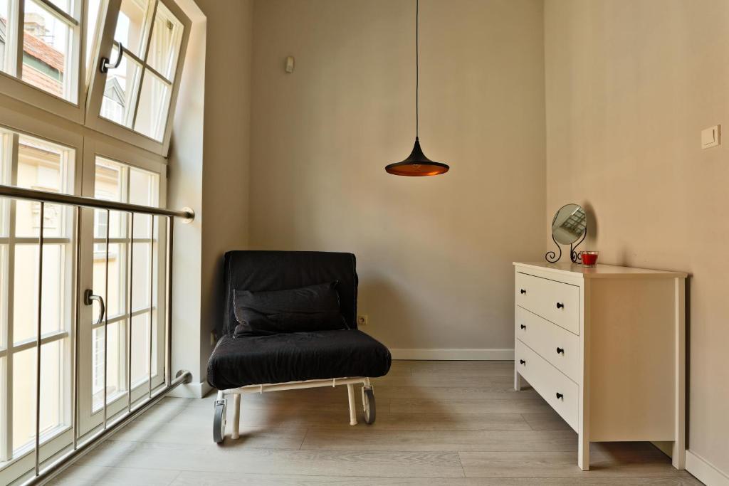 Sleep In Hostel & Apartments Stary Rynek Poznan Room photo